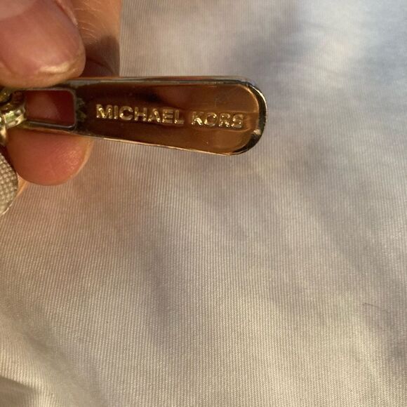 Michael Kors Wallet - Picture 8 of 8